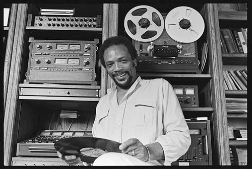 Image: Quincy Jones Digs Vinyl